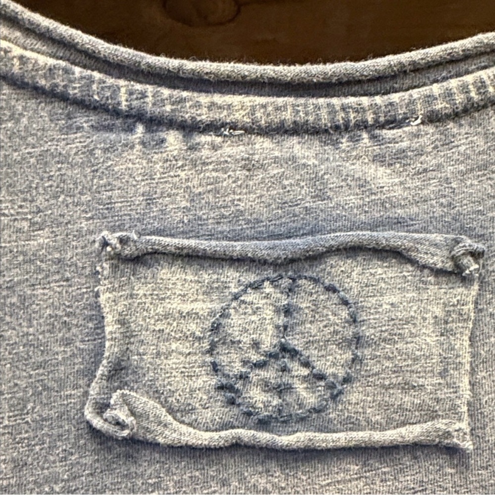 Magnolia Pearl style Gray Graphic Tshirt dress - Picture 4 of 6